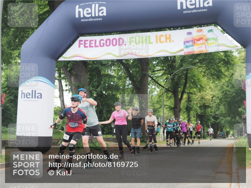 29.06.2025 - hella hamburg halbmarathon KatJ http://msf.ph/oto/8169725 29.06.2025 09:18:02 Zwischen KM18-KM19  meine-sportfotos.de