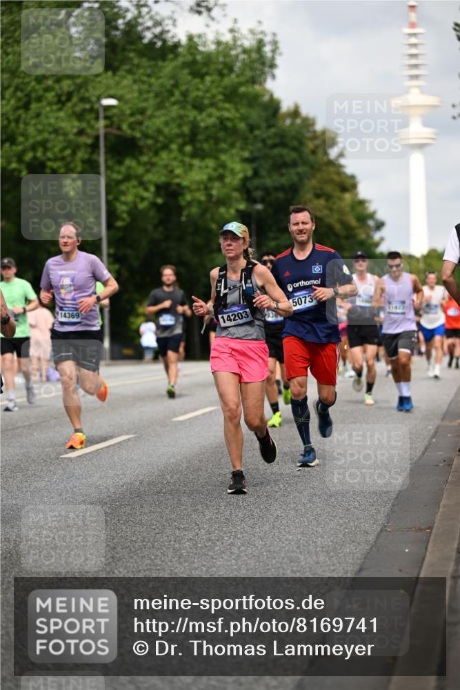 29.06.2025 - hella hamburg halbmarathon Dr. Thomas Lammeyer http://msf.ph/oto/8169741 29.06.2025 10:09:40 Kennedybrücke 1863, 2288, 2298, 3461, 3578, 4014, 4220, 4782, 4868, 5073, 6059, 7138, 8316, 8727, 8999, 9007, 9019, 9075, 9165, 9339, 9361, 9559, 9680, 9736, 9737, 9738, 10694 meine-sportfotos.de