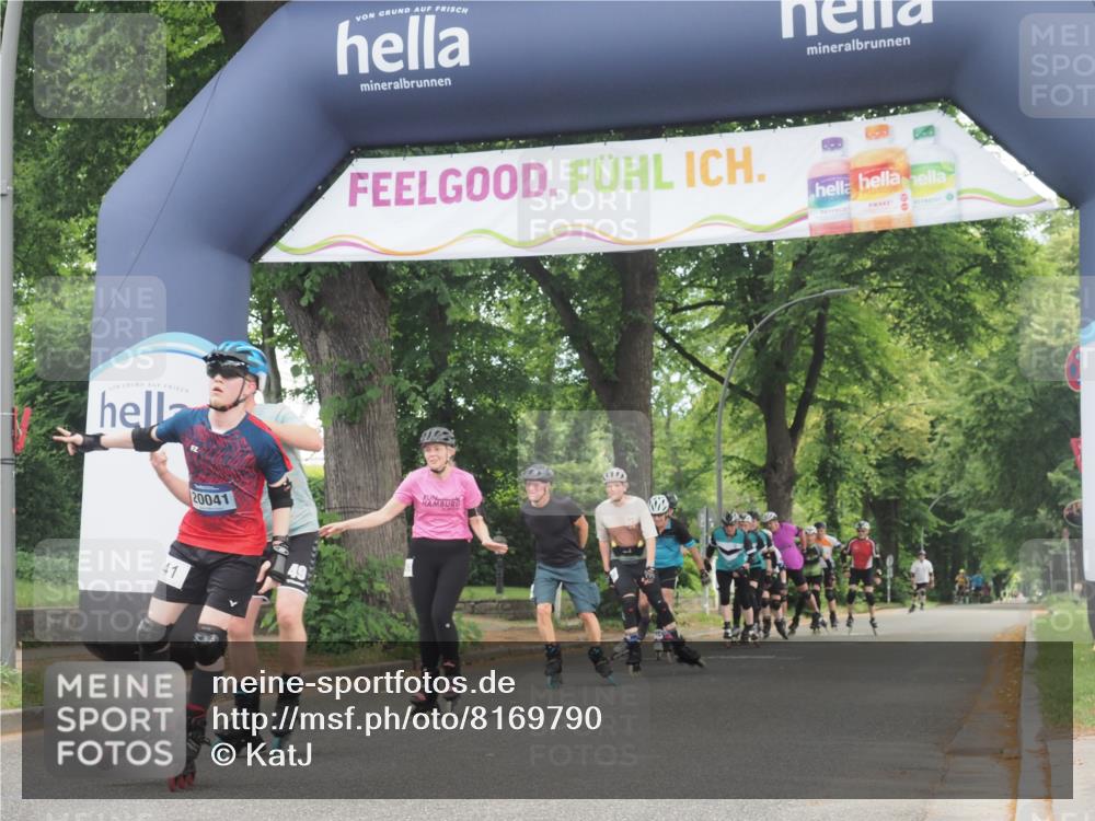 29.06.2025 - hella hamburg halbmarathon KatJ http://msf.ph/oto/8169790 29.06.2025 09:18:02 Zwischen KM18-KM19  meine-sportfotos.de