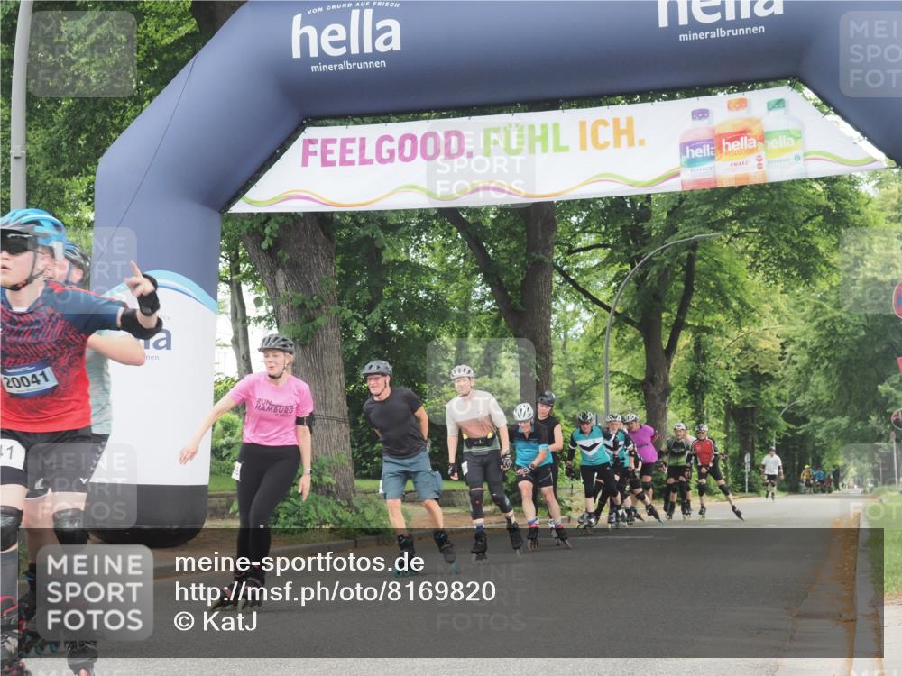 29.06.2025 - hella hamburg halbmarathon KatJ http://msf.ph/oto/8169820 29.06.2025 09:18:02 Zwischen KM18-KM19  meine-sportfotos.de