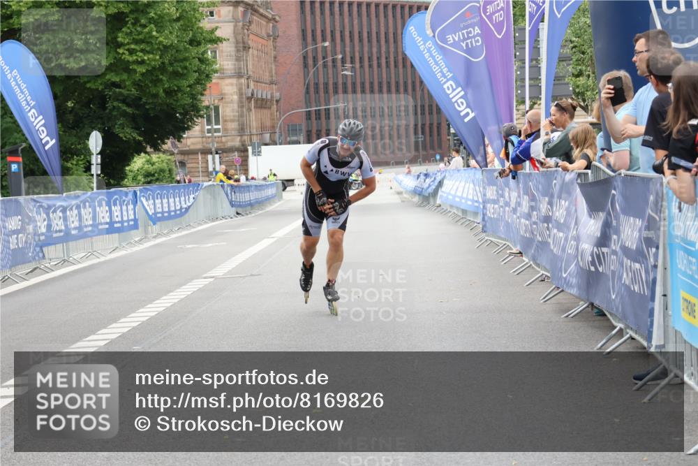 29.06.2025 - hella hamburg halbmarathon Strokosch-Dieckow http://msf.ph/oto/8169826 29.06.2025 09:08:52 Ziel 20139 meine-sportfotos.de