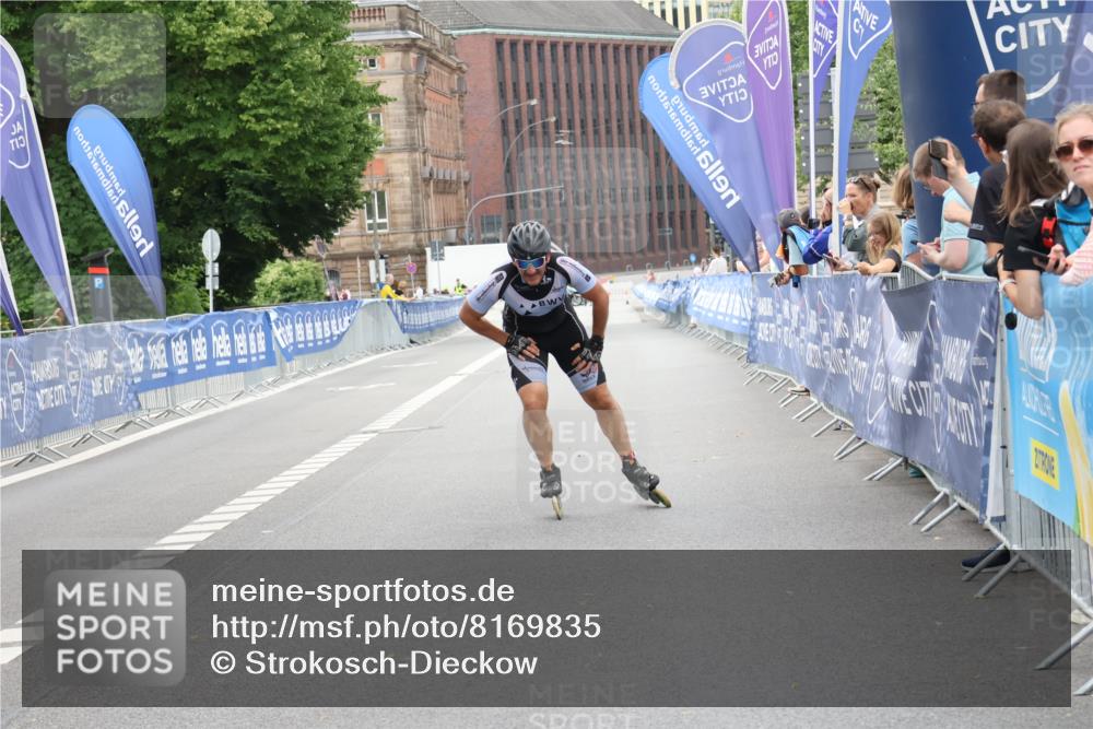 29.06.2025 - hella hamburg halbmarathon Strokosch-Dieckow http://msf.ph/oto/8169835 29.06.2025 09:08:53 Ziel 20139 meine-sportfotos.de