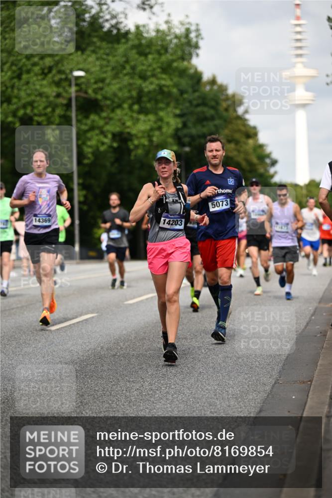 29.06.2025 - hella hamburg halbmarathon Dr. Thomas Lammeyer http://msf.ph/oto/8169854 29.06.2025 10:09:40 Kennedybrücke 1863, 2288, 2298, 3461, 3578, 4014, 4220, 4782, 4868, 5073, 6059, 7138, 8316, 8727, 8999, 9007, 9019, 9075, 9165, 9339, 9361, 9559, 9680, 9736, 9737, 9738, 10694 meine-sportfotos.de