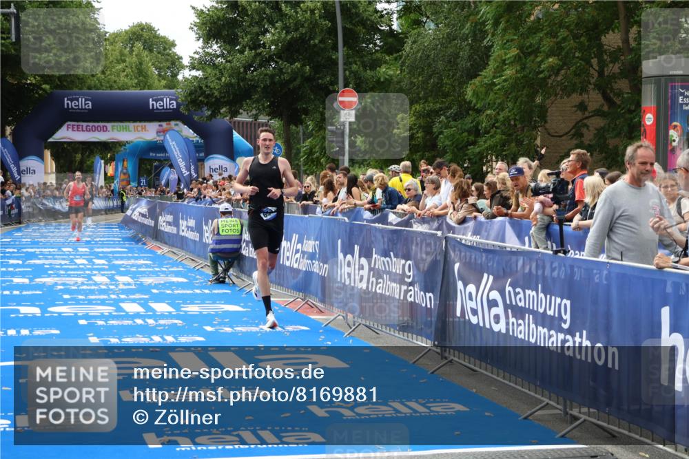 29.06.2025 - hella hamburg halbmarathon Zöllner http://msf.ph/oto/8169881 29.06.2025 10:21:06 Ziel 6530, 16120 meine-sportfotos.de