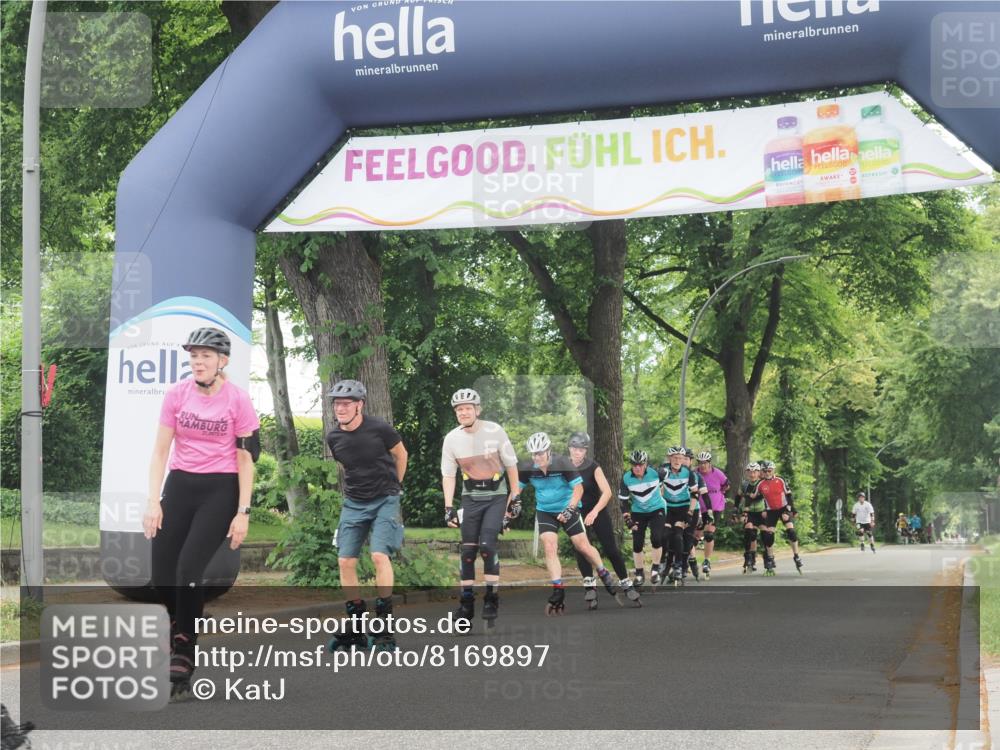 29.06.2025 - hella hamburg halbmarathon KatJ http://msf.ph/oto/8169897 29.06.2025 09:18:03 Zwischen KM18-KM19  meine-sportfotos.de