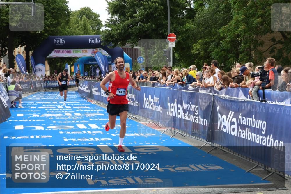 29.06.2025 - hella hamburg halbmarathon Zöllner http://msf.ph/oto/8170024 29.06.2025 10:21:11 Ziel 14717, 16120 meine-sportfotos.de