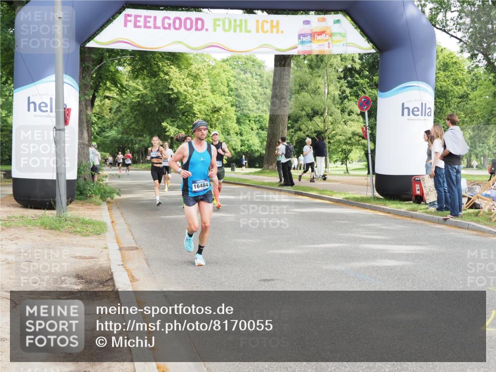 29.06.2025 - hella hamburg halbmarathon MichiJ http://msf.ph/oto/8170055 29.06.2025 10:14:58 Zwischen KM18-KM19 18695 meine-sportfotos.de