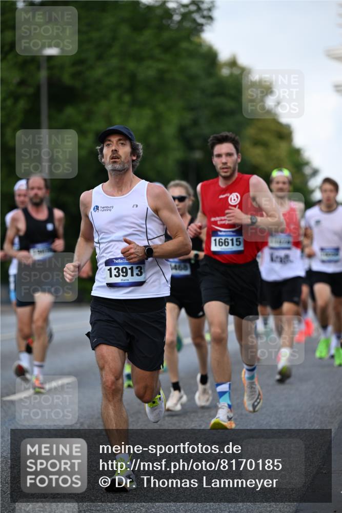 29.06.2025 - hella hamburg halbmarathon Dr. Thomas Lammeyer http://msf.ph/oto/8170185 29.06.2025 09:45:47 Kennedybrücke 5612, 7331, 7855, 9269, 10468, 11078, 11228 meine-sportfotos.de