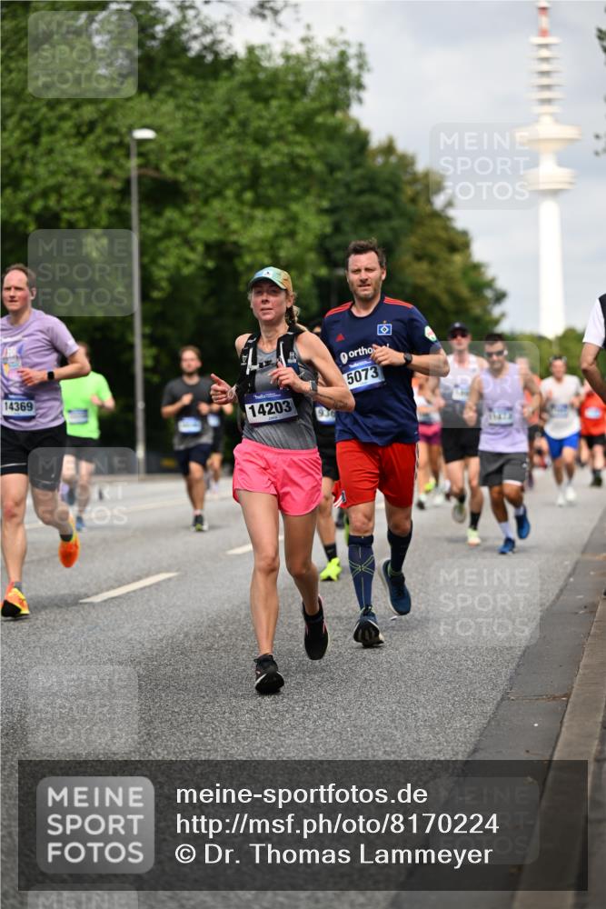 29.06.2025 - hella hamburg halbmarathon Dr. Thomas Lammeyer http://msf.ph/oto/8170224 29.06.2025 10:09:41 Kennedybrücke 1863, 2288, 2298, 3461, 3578, 4014, 4220, 4782, 4868, 5073, 6059, 7138, 8316, 8727, 8999, 9007, 9019, 9075, 9165, 9339, 9361, 9559, 9680, 9736, 9737, 9738, 10694 meine-sportfotos.de