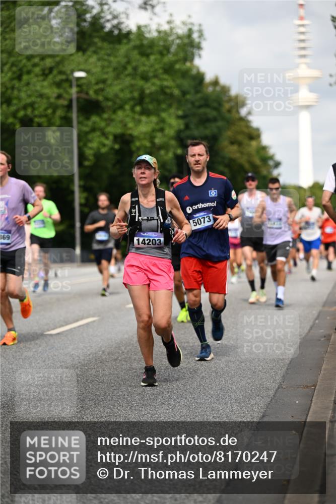 29.06.2025 - hella hamburg halbmarathon Dr. Thomas Lammeyer http://msf.ph/oto/8170247 29.06.2025 10:09:41 Kennedybrücke 1863, 2288, 2298, 3461, 3578, 4014, 4220, 4782, 4868, 5073, 6059, 7138, 8316, 8727, 8999, 9007, 9019, 9075, 9165, 9339, 9361, 9559, 9680, 9736, 9737, 9738, 10694 meine-sportfotos.de
