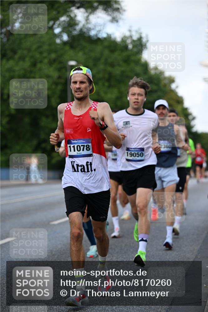 29.06.2025 - hella hamburg halbmarathon Dr. Thomas Lammeyer http://msf.ph/oto/8170260 29.06.2025 09:45:50 Kennedybrücke 5612, 7331, 7855, 9269, 10468, 11078, 11228 meine-sportfotos.de