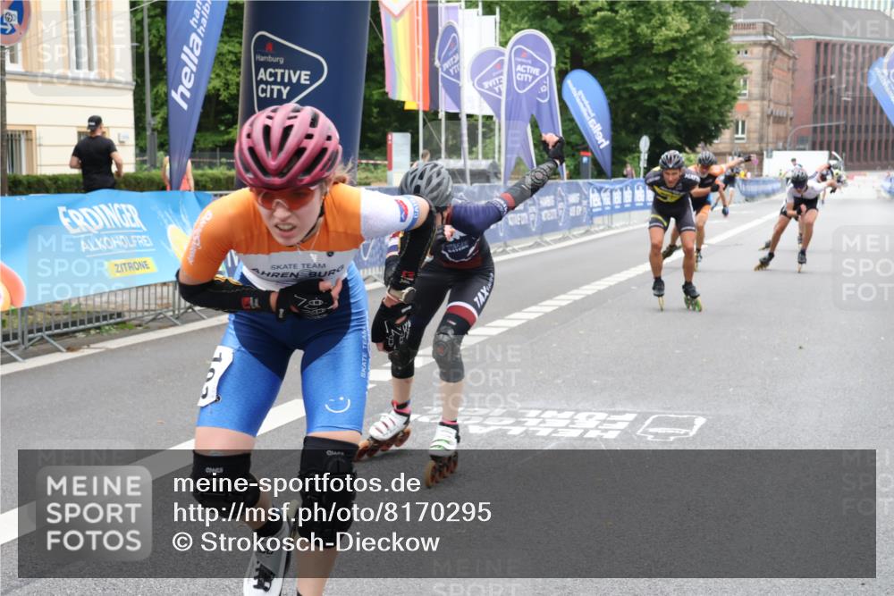29.06.2025 - hella hamburg halbmarathon Strokosch-Dieckow http://msf.ph/oto/8170295 29.06.2025 09:09:24 Ziel 20093, 20103, 20190, 20390, 20399, 20410, 20425, 20440, 20445, 20450, 20472 meine-sportfotos.de
