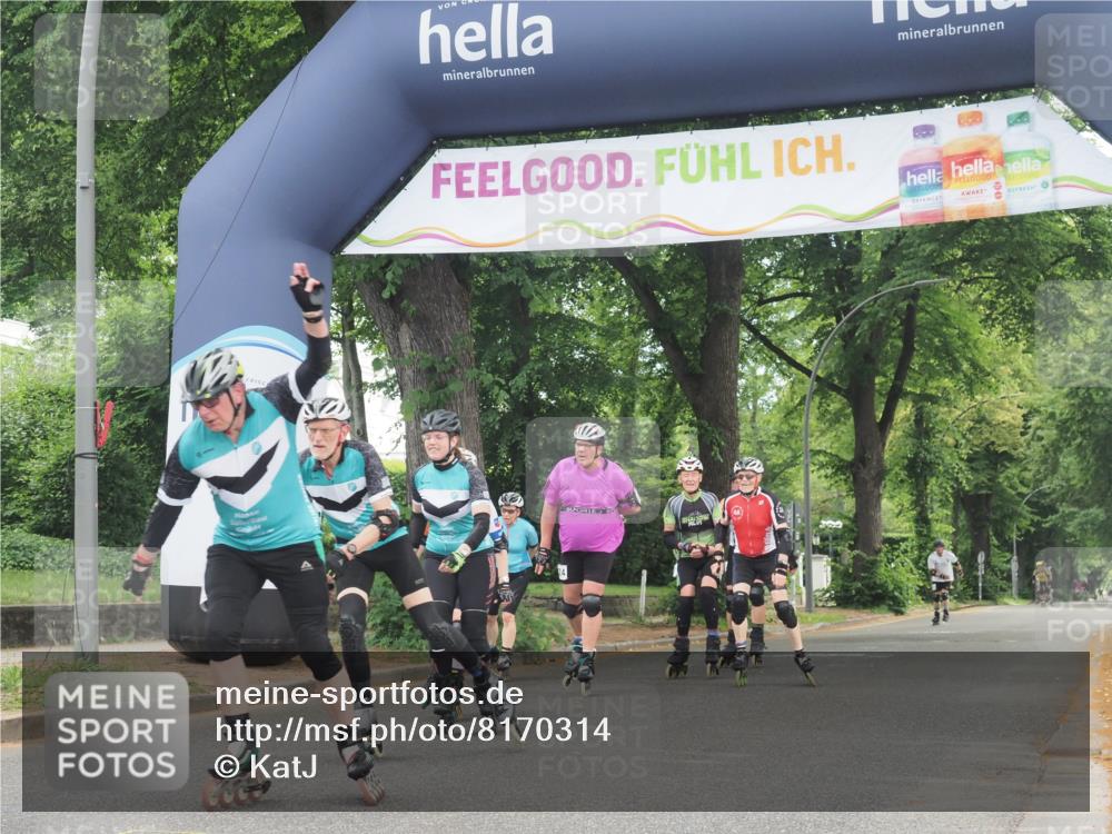29.06.2025 - hella hamburg halbmarathon KatJ http://msf.ph/oto/8170314 29.06.2025 09:18:05 Zwischen KM18-KM19  meine-sportfotos.de