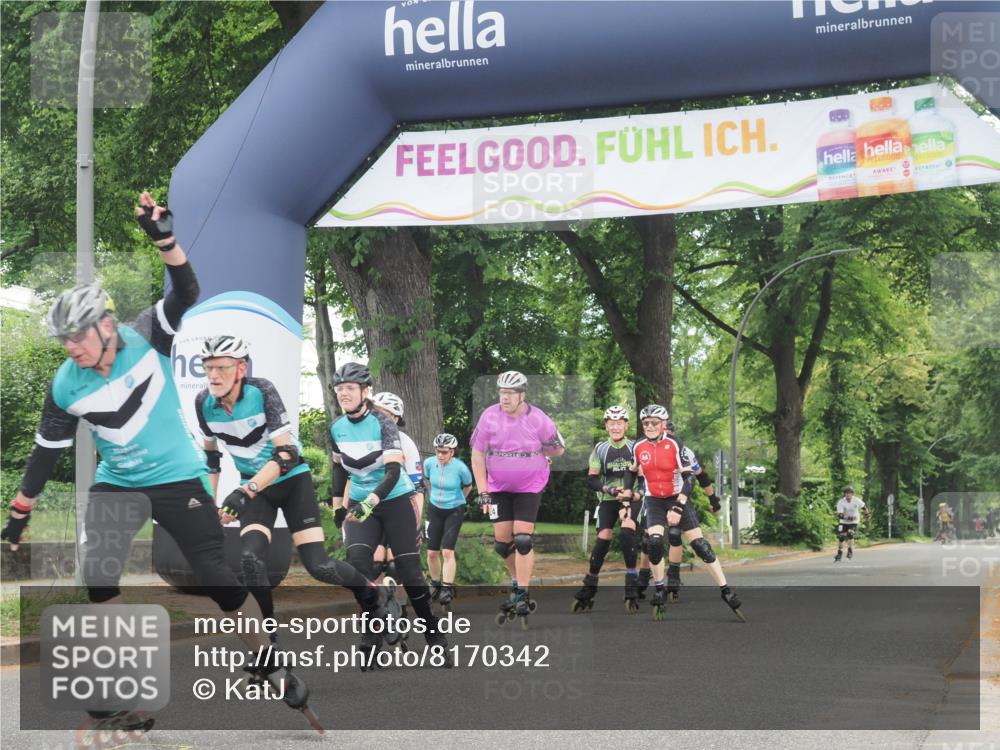 29.06.2025 - hella hamburg halbmarathon KatJ http://msf.ph/oto/8170342 29.06.2025 09:18:05 Zwischen KM18-KM19  meine-sportfotos.de