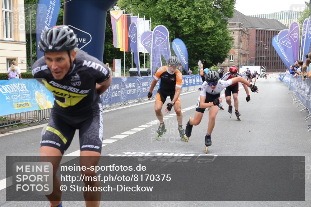 29.06.2025 - hella hamburg halbmarathon Strokosch-Dieckow http://msf.ph/oto/8170375 29.06.2025 09:09:26 Ziel 20190, 20390, 20399, 20410, 20425, 20440, 20445, 20450 meine-sportfotos.de