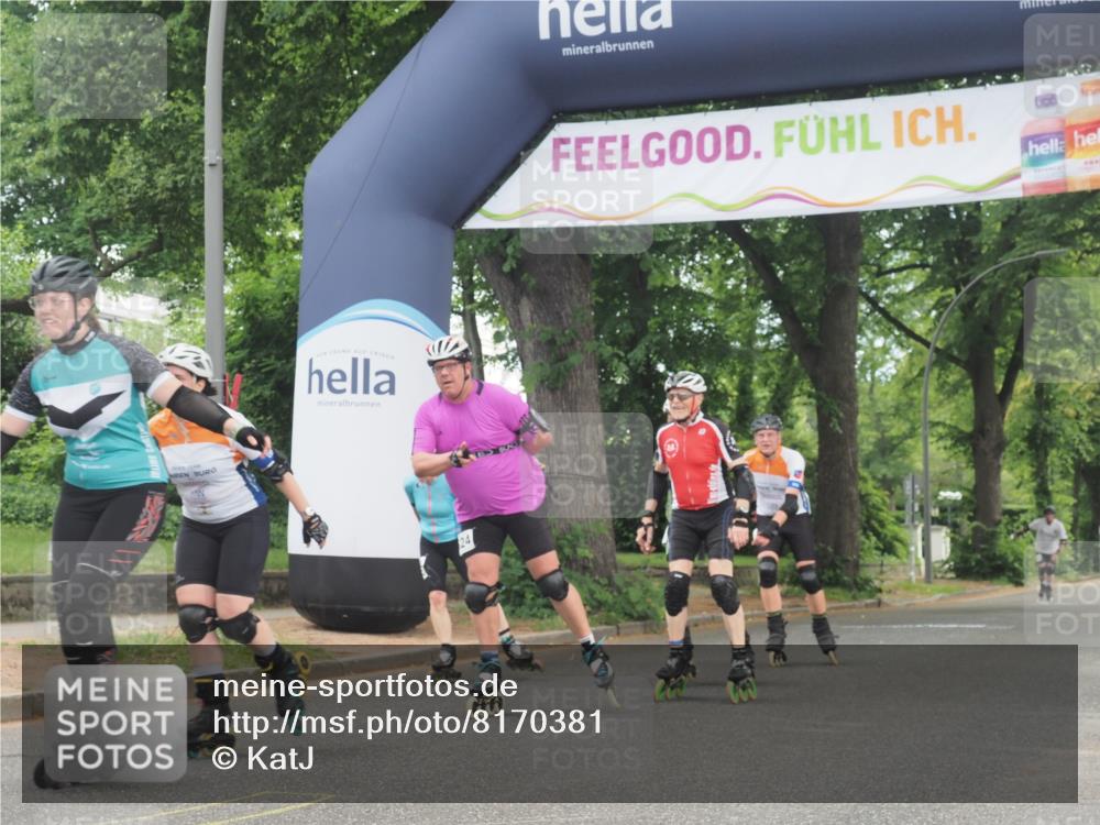 29.06.2025 - hella hamburg halbmarathon KatJ http://msf.ph/oto/8170381 29.06.2025 09:18:05 Zwischen KM18-KM19  meine-sportfotos.de