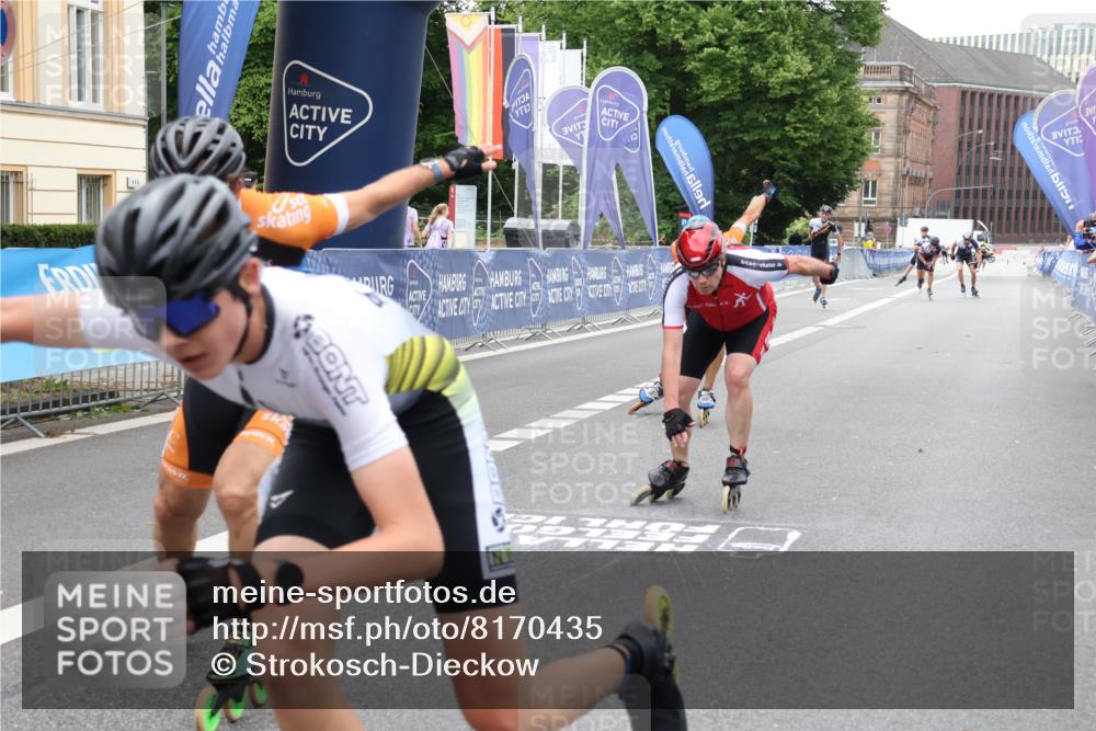 29.06.2025 - hella hamburg halbmarathon Strokosch-Dieckow http://msf.ph/oto/8170435 29.06.2025 09:09:26 Ziel 20190, 20390, 20399, 20410, 20425, 20440, 20445, 20450 meine-sportfotos.de
