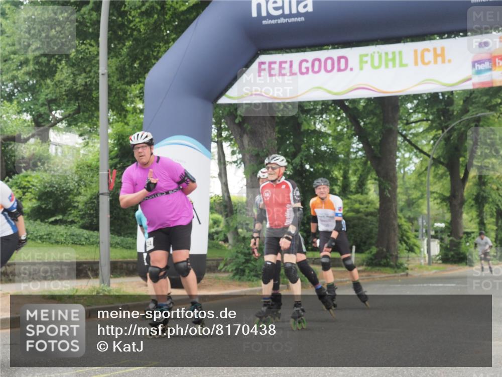 29.06.2025 - hella hamburg halbmarathon KatJ http://msf.ph/oto/8170438 29.06.2025 09:18:06 Zwischen KM18-KM19  meine-sportfotos.de