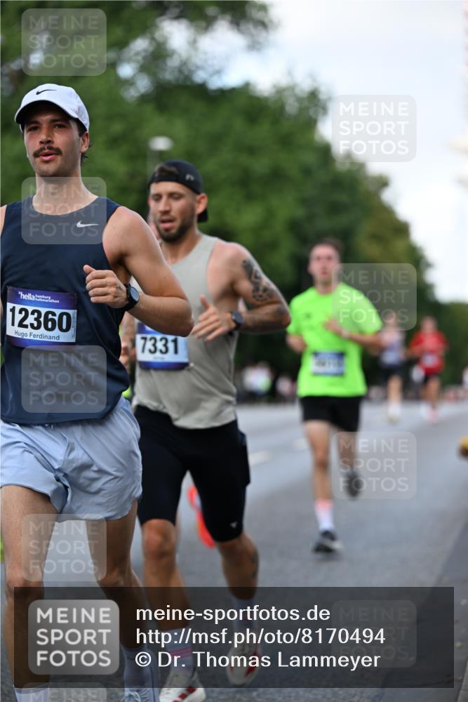 29.06.2025 - hella hamburg halbmarathon Dr. Thomas Lammeyer http://msf.ph/oto/8170494 29.06.2025 09:45:52 Kennedybrücke 5612, 7331, 7855, 9269, 10468, 11078, 11228 meine-sportfotos.de