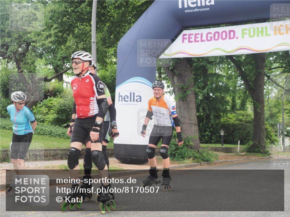 29.06.2025 - hella hamburg halbmarathon KatJ http://msf.ph/oto/8170507 29.06.2025 09:18:06 Zwischen KM18-KM19  meine-sportfotos.de