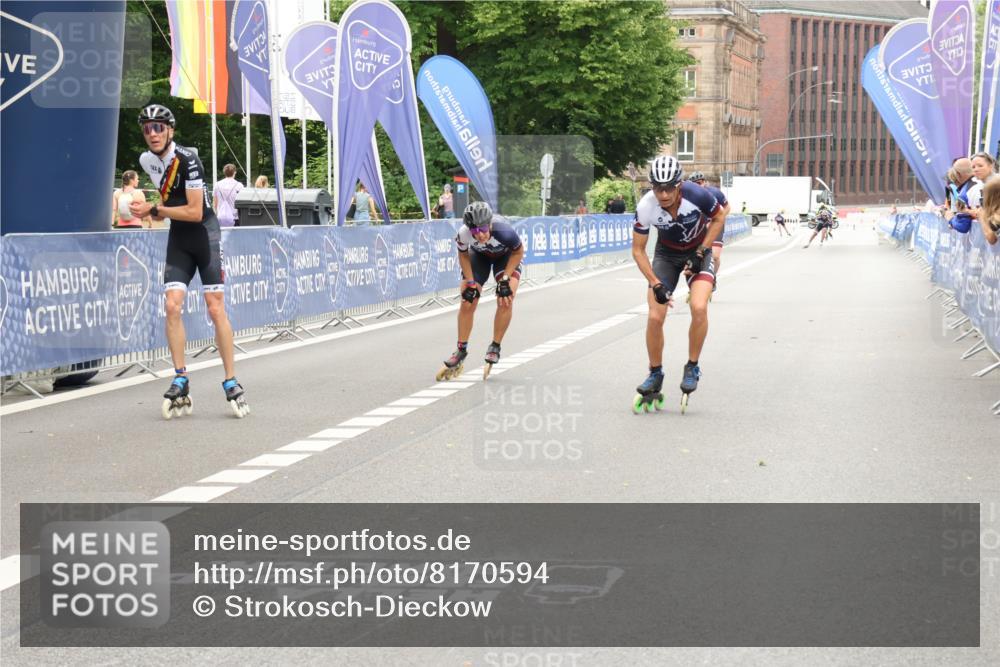 29.06.2025 - hella hamburg halbmarathon Strokosch-Dieckow http://msf.ph/oto/8170594 29.06.2025 09:09:31 Ziel 20386, 20425, 20440, 20445, 20450 meine-sportfotos.de