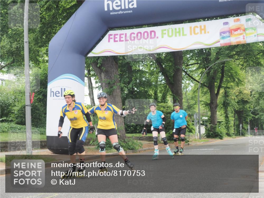 29.06.2025 - hella hamburg halbmarathon KatJ http://msf.ph/oto/8170753 29.06.2025 09:18:14 Zwischen KM18-KM19  meine-sportfotos.de