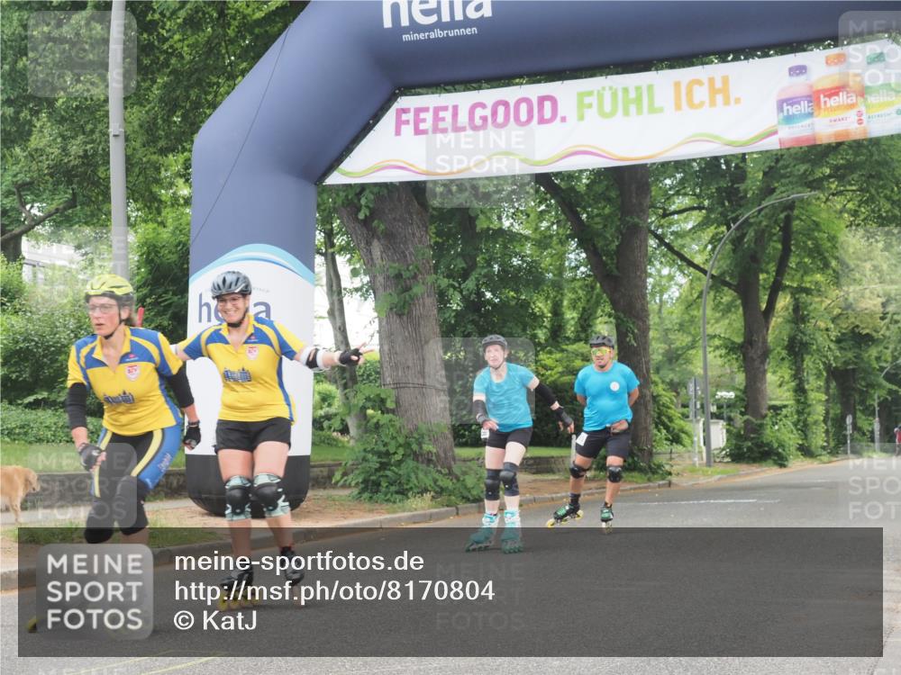 29.06.2025 - hella hamburg halbmarathon KatJ http://msf.ph/oto/8170804 29.06.2025 09:18:14 Zwischen KM18-KM19  meine-sportfotos.de