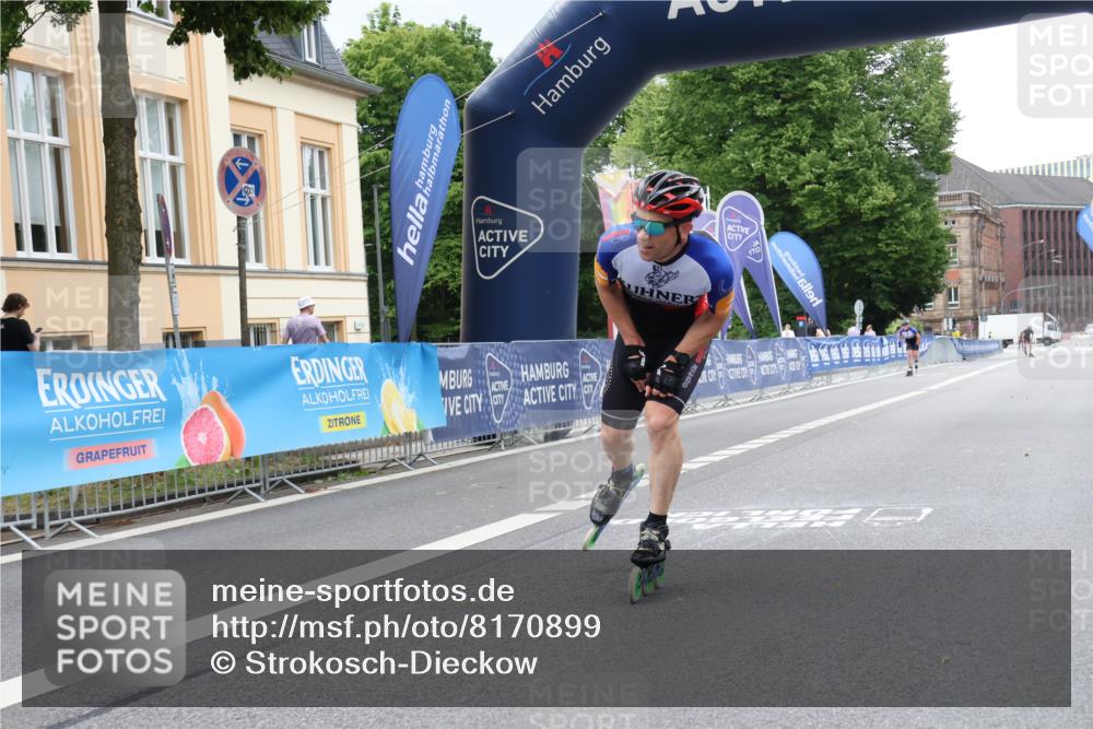 29.06.2025 - hella hamburg halbmarathon Strokosch-Dieckow http://msf.ph/oto/8170899 29.06.2025 09:09:46 Ziel 20162, 20242, 20249 meine-sportfotos.de