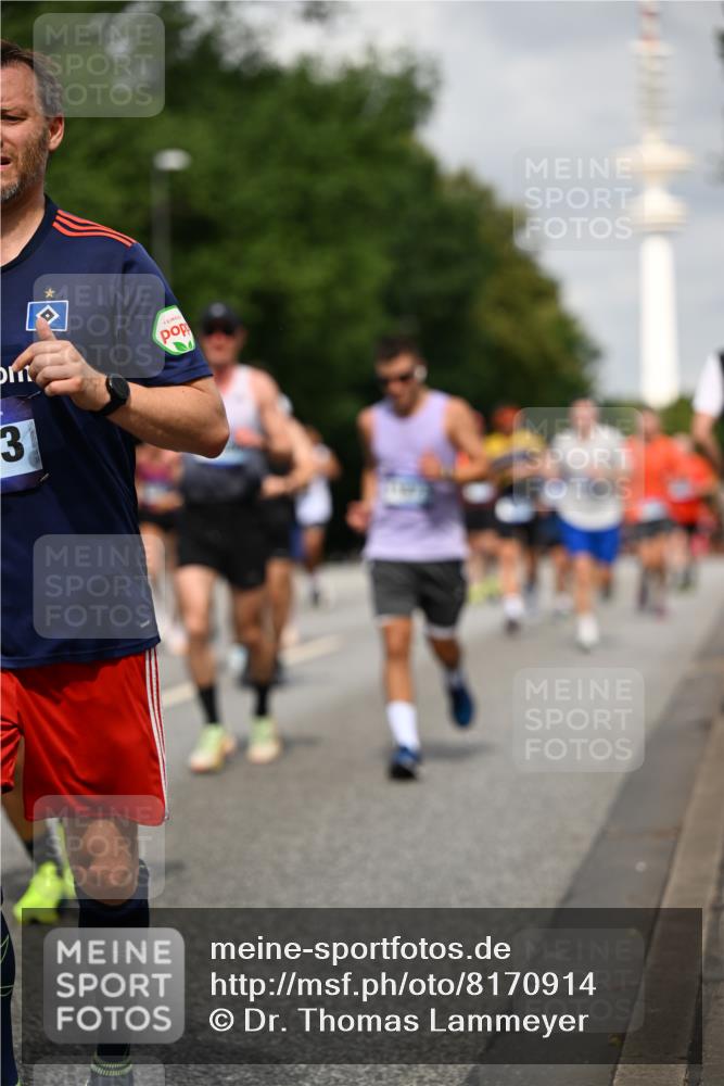 29.06.2025 - hella hamburg halbmarathon Dr. Thomas Lammeyer http://msf.ph/oto/8170914 29.06.2025 10:09:44 Kennedybrücke 1863, 2288, 2298, 3461, 4014, 4220, 4782, 4868, 5073, 6059, 7138, 7302, 8727, 8999, 9007, 9019, 9075, 9165, 9339, 9361, 9559, 9680, 9736, 9737, 9738, 10343, 10694, 10791 meine-sportfotos.de