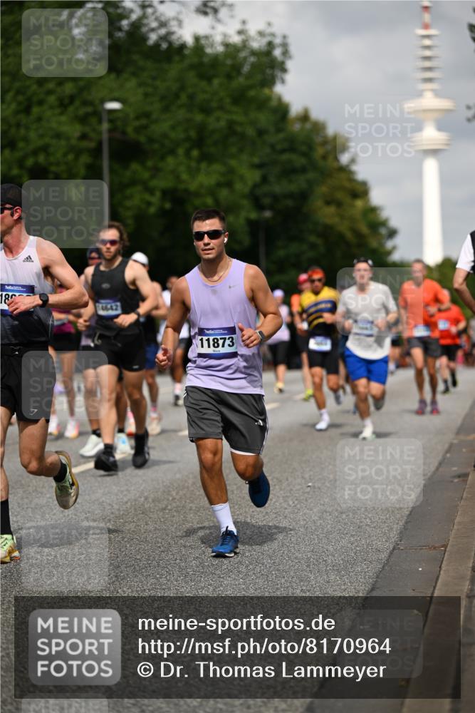 29.06.2025 - hella hamburg halbmarathon Dr. Thomas Lammeyer http://msf.ph/oto/8170964 29.06.2025 10:09:45 Kennedybrücke 1863, 2288, 2298, 3461, 4014, 4220, 4782, 4868, 5073, 5762, 6059, 7138, 7302, 8727, 8999, 9007, 9019, 9075, 9339, 9361, 9559, 9680, 9736, 9737, 9738, 10343, 10694, 10791, 10998 meine-sportfotos.de
