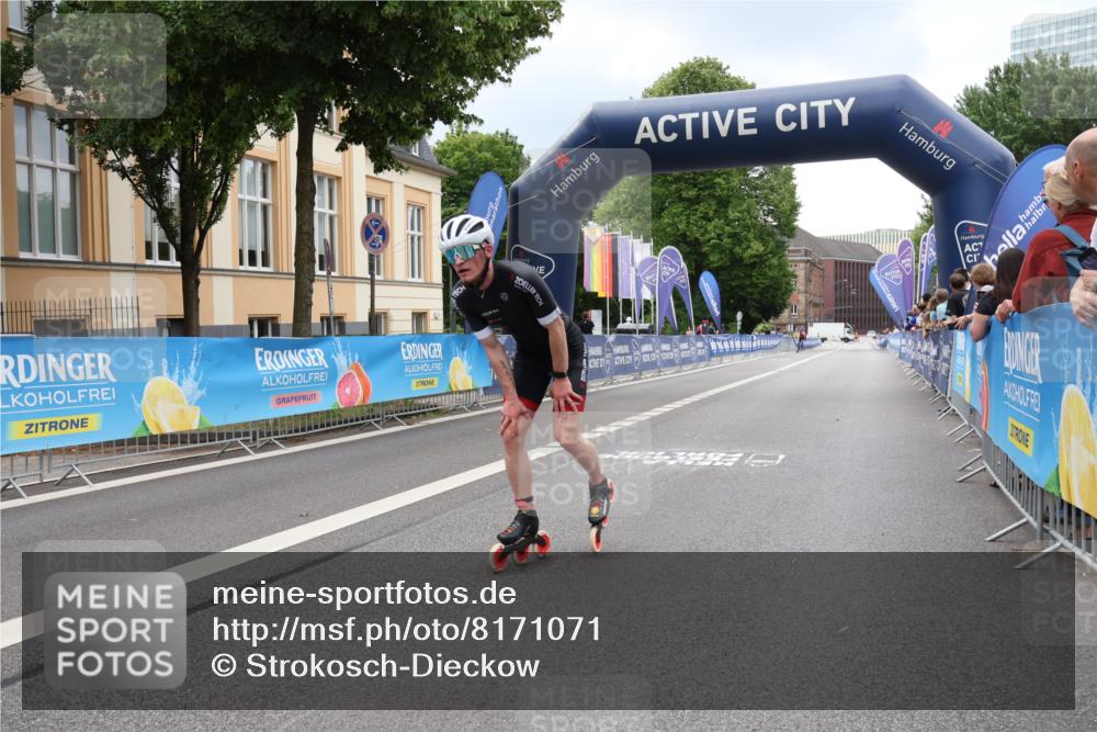 29.06.2025 - hella hamburg halbmarathon Strokosch-Dieckow http://msf.ph/oto/8171071 29.06.2025 09:09:58 Ziel 20162, 20405 meine-sportfotos.de
