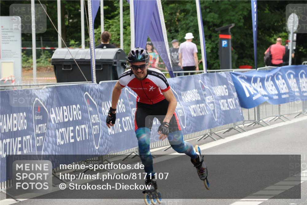 29.06.2025 - hella hamburg halbmarathon Strokosch-Dieckow http://msf.ph/oto/8171107 29.06.2025 09:10:05 Ziel 20405 meine-sportfotos.de