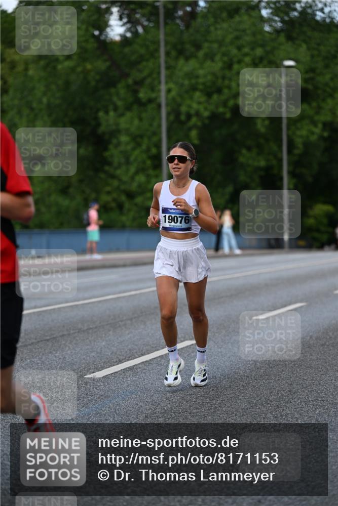 29.06.2025 - hella hamburg halbmarathon Dr. Thomas Lammeyer http://msf.ph/oto/8171153 29.06.2025 09:46:01 Kennedybrücke 4338, 5612, 7331, 7855, 9097, 9269, 9385, 11078, 11228 meine-sportfotos.de