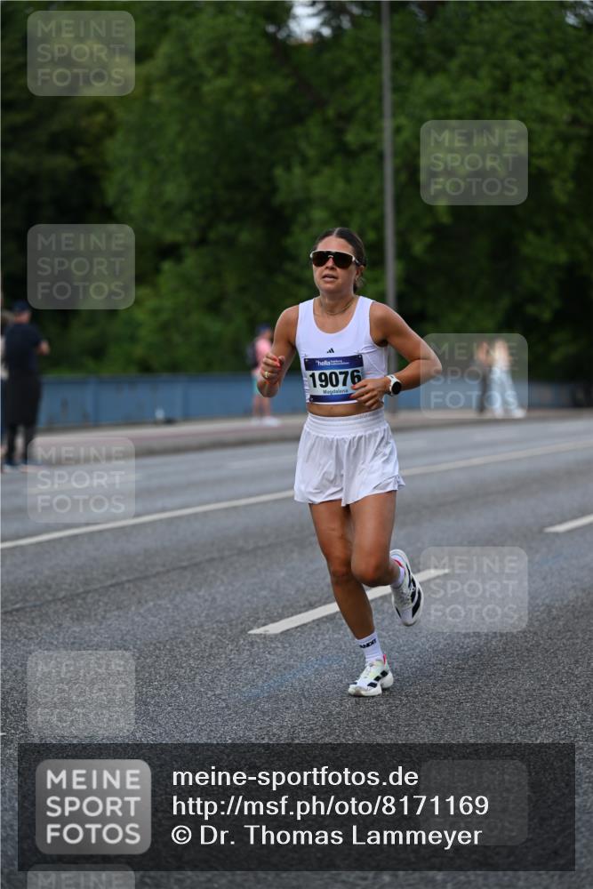 29.06.2025 - hella hamburg halbmarathon Dr. Thomas Lammeyer http://msf.ph/oto/8171169 29.06.2025 09:46:01 Kennedybrücke 4338, 5612, 7331, 7855, 9097, 9269, 9385, 11078, 11228 meine-sportfotos.de