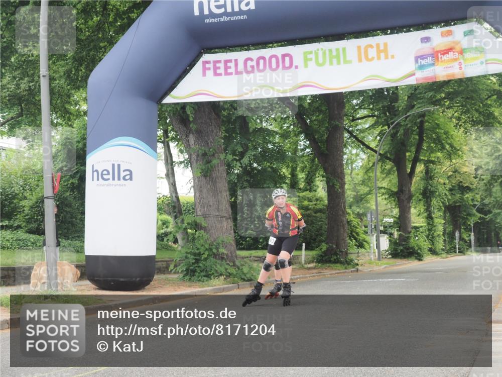 29.06.2025 - hella hamburg halbmarathon KatJ http://msf.ph/oto/8171204 29.06.2025 09:18:26 Zwischen KM18-KM19  meine-sportfotos.de