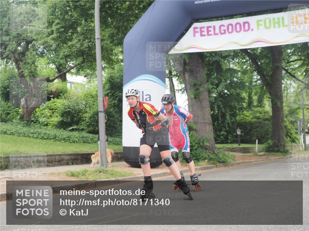 29.06.2025 - hella hamburg halbmarathon KatJ http://msf.ph/oto/8171340 29.06.2025 09:18:27 Zwischen KM18-KM19  meine-sportfotos.de