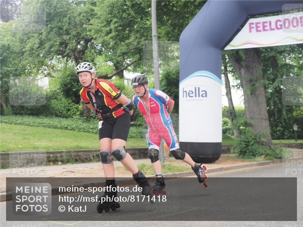 29.06.2025 - hella hamburg halbmarathon KatJ http://msf.ph/oto/8171418 29.06.2025 09:18:27 Zwischen KM18-KM19  meine-sportfotos.de