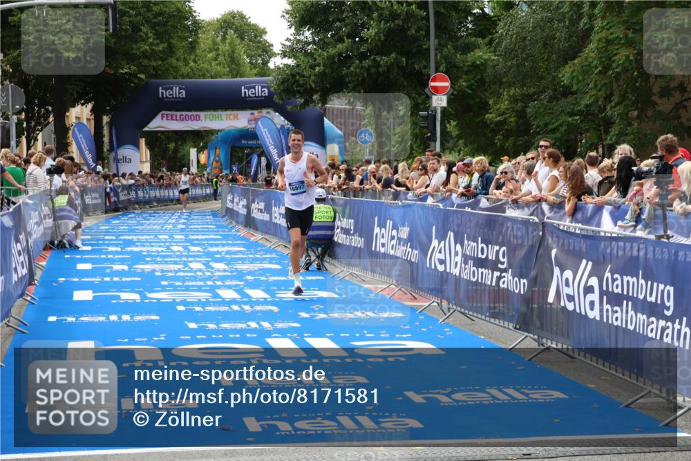 29.06.2025 - hella hamburg halbmarathon Zöllner http://msf.ph/oto/8171581 29.06.2025 10:22:48 Ziel 18897 meine-sportfotos.de