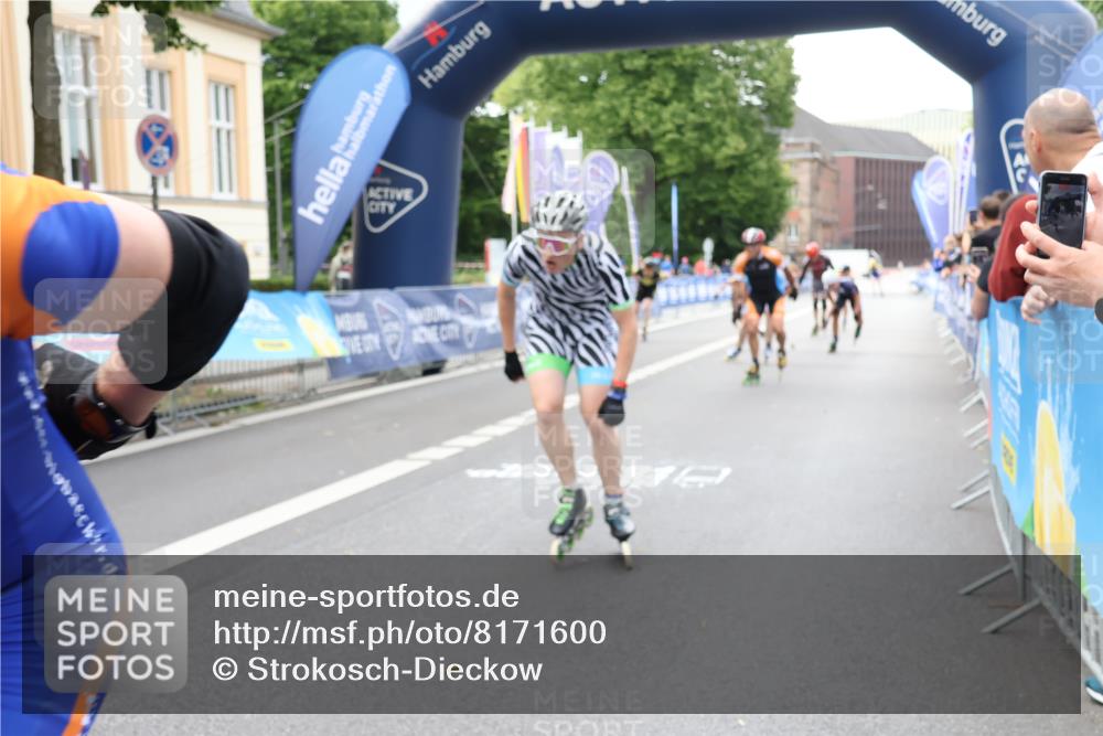 29.06.2025 - hella hamburg halbmarathon Strokosch-Dieckow http://msf.ph/oto/8171600 29.06.2025 09:11:03 Ziel 20026, 20259, 20270, 20272, 20304, 20305, 20358, 20385, 20444, 20474 meine-sportfotos.de