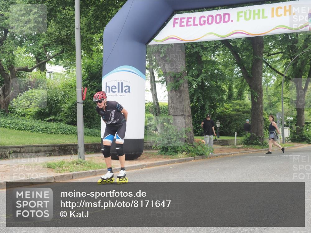29.06.2025 - hella hamburg halbmarathon KatJ http://msf.ph/oto/8171647 29.06.2025 09:18:48 Zwischen KM18-KM19  meine-sportfotos.de