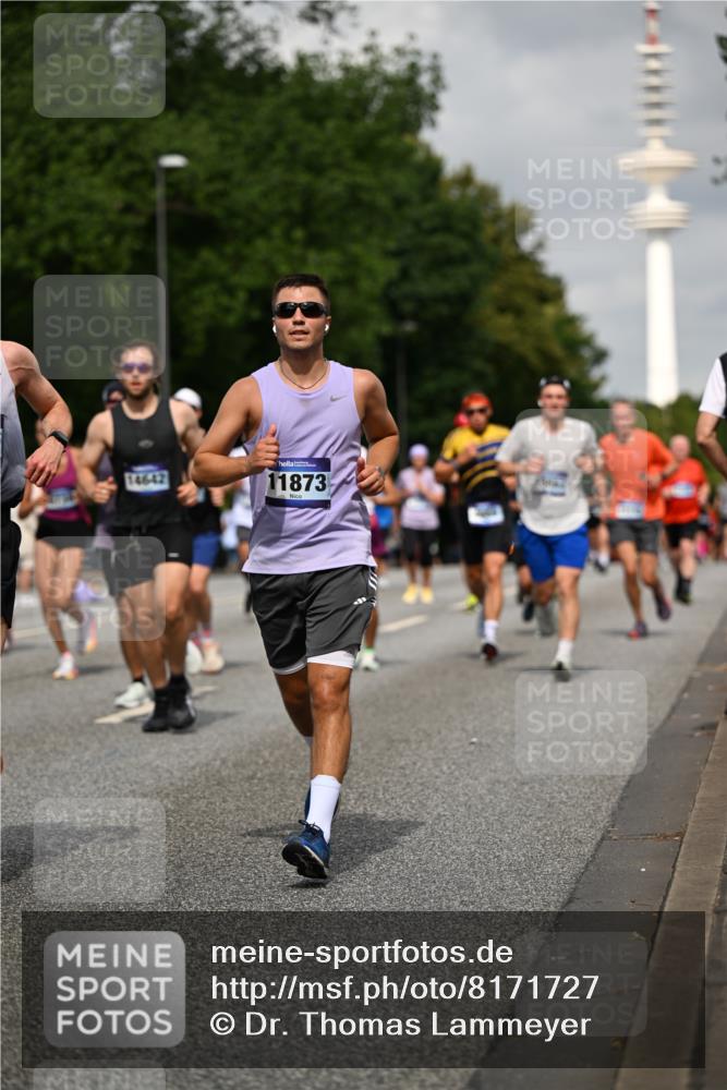 29.06.2025 - hella hamburg halbmarathon Dr. Thomas Lammeyer http://msf.ph/oto/8171727 29.06.2025 10:09:45 Kennedybrücke 1863, 2288, 2298, 3461, 4014, 4220, 4782, 4868, 5073, 5762, 6059, 7138, 7302, 8727, 8999, 9007, 9019, 9075, 9339, 9361, 9559, 9680, 9736, 9737, 9738, 10343, 10694, 10791, 10998 meine-sportfotos.de