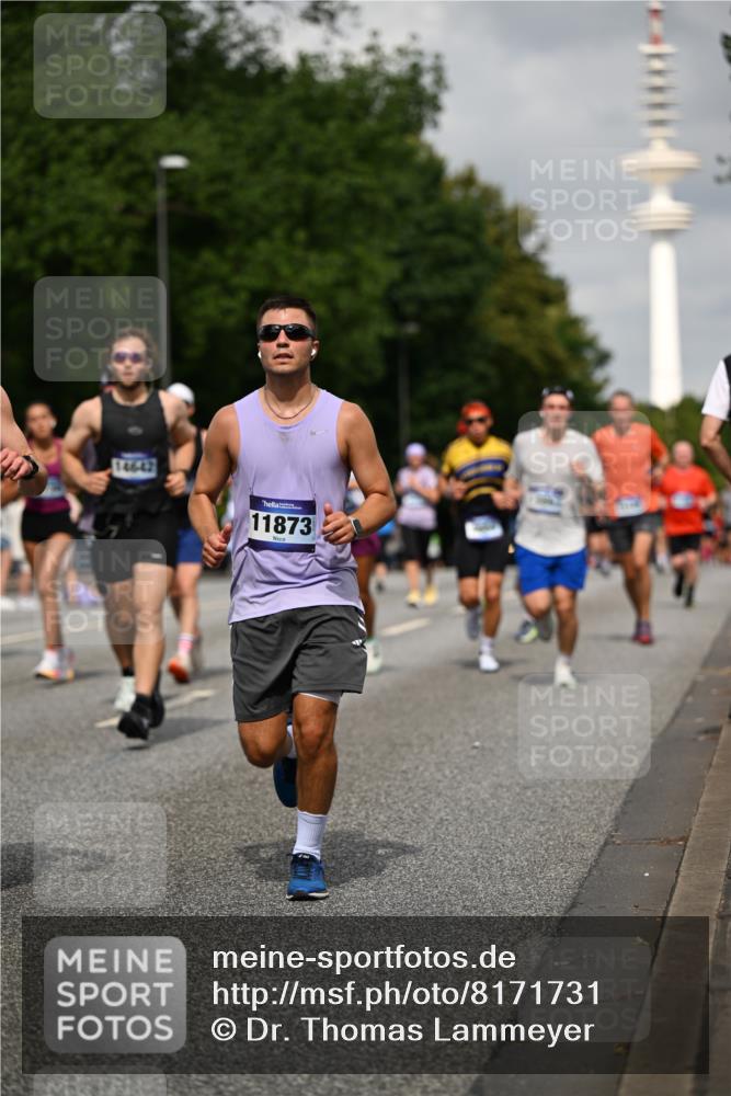 29.06.2025 - hella hamburg halbmarathon Dr. Thomas Lammeyer http://msf.ph/oto/8171731 29.06.2025 10:09:45 Kennedybrücke 1863, 2288, 2298, 3461, 4014, 4220, 4782, 4868, 5073, 5762, 6059, 7138, 7302, 8727, 8999, 9007, 9019, 9075, 9339, 9361, 9559, 9680, 9736, 9737, 9738, 10343, 10694, 10791, 10998 meine-sportfotos.de
