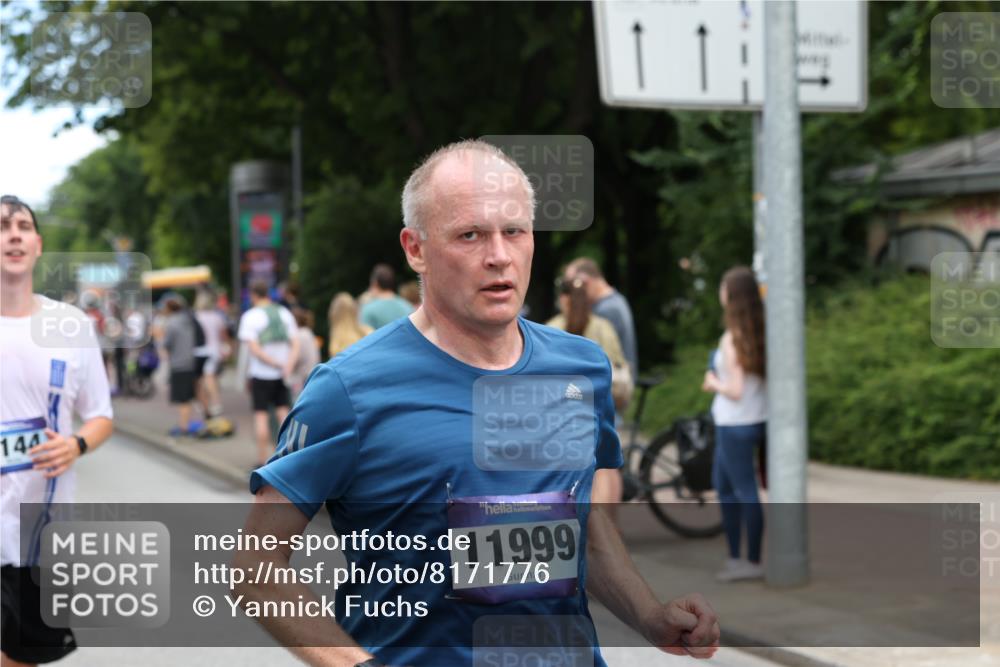 29.06.2025 - hella hamburg halbmarathon Yannick Fuchs http://msf.ph/oto/8171776 29.06.2025 11:19:19 20KM 1011, 1048, 1458, 1773, 2925, 3529, 3678, 3817, 4793, 4829, 6556, 6736, 7945, 8144, 9152, 9576, 9642, 9966, 10687, 10989, 11376, 11634, 11999, 12442, 12470, 12592, 13460, 13829, 14143, 15086, 15608, 15757, 15948, 16038, 17736, 18278, 18439, 18818, 18976, 19180 meine-sportfotos.de