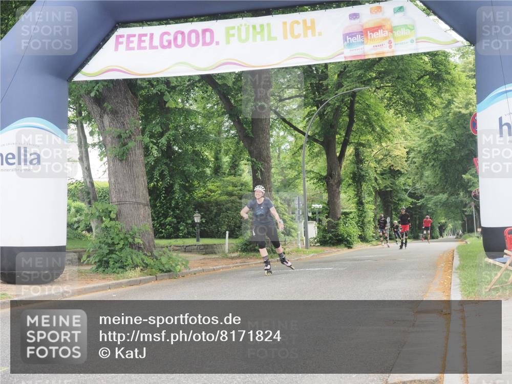 29.06.2025 - hella hamburg halbmarathon KatJ http://msf.ph/oto/8171824 29.06.2025 09:19:05 Zwischen KM18-KM19  meine-sportfotos.de