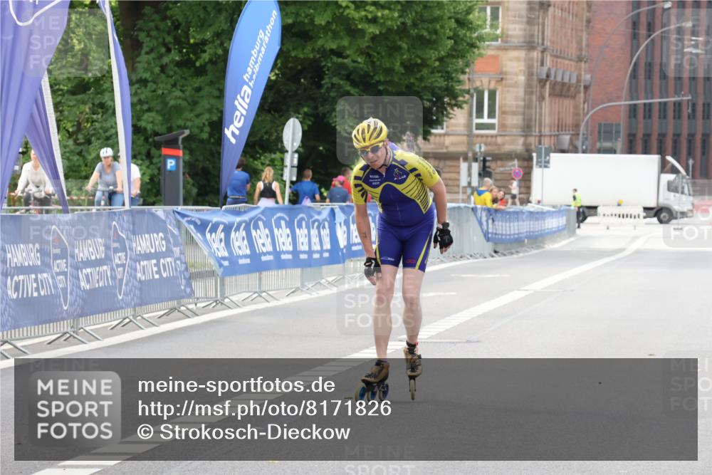 29.06.2025 - hella hamburg halbmarathon Strokosch-Dieckow http://msf.ph/oto/8171826 29.06.2025 09:11:11 Ziel 20305 meine-sportfotos.de