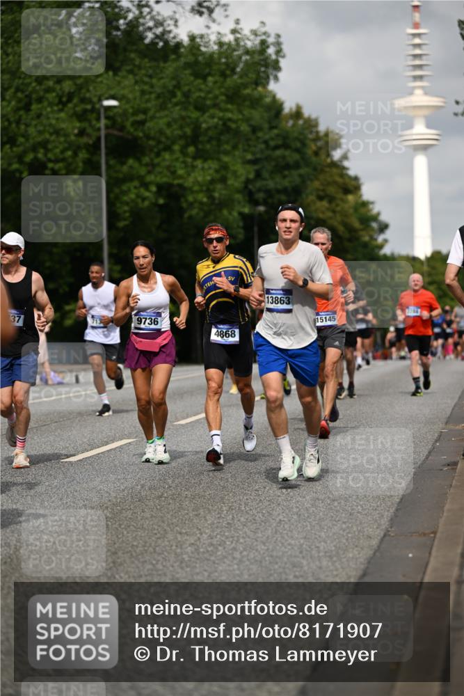 29.06.2025 - hella hamburg halbmarathon Dr. Thomas Lammeyer http://msf.ph/oto/8171907 29.06.2025 10:09:47 Kennedybrücke 1863, 2288, 3461, 4014, 4220, 4782, 4868, 5073, 5762, 7138, 7302, 8727, 8999, 9019, 9075, 9339, 9361, 9559, 9736, 9737, 9738, 10343, 10791, 10998 meine-sportfotos.de