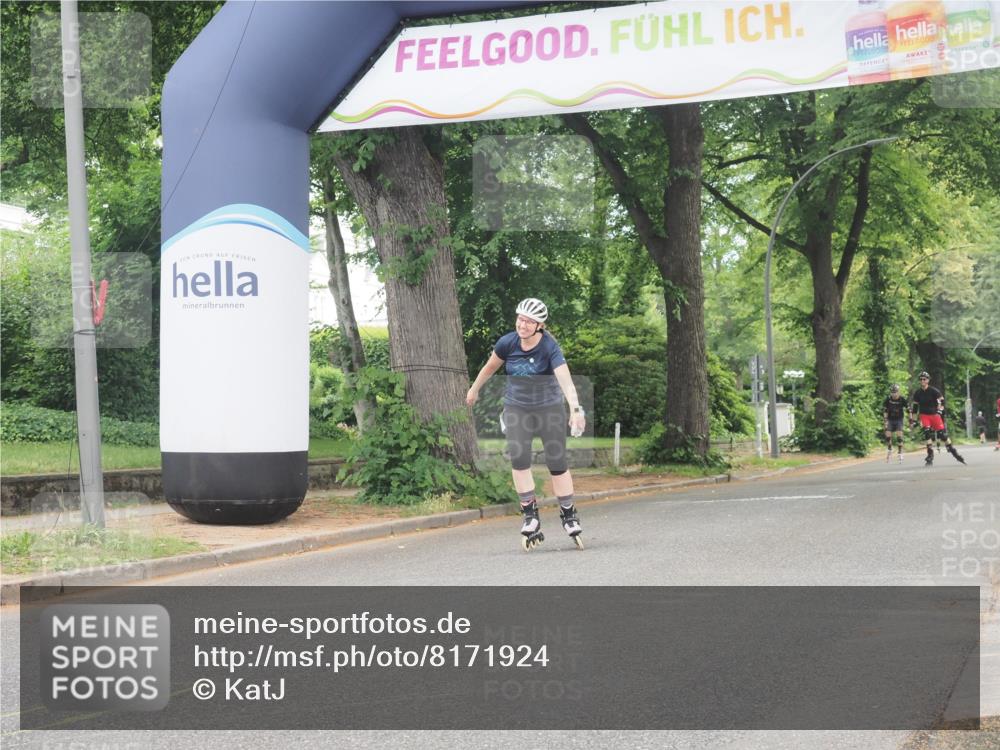 29.06.2025 - hella hamburg halbmarathon KatJ http://msf.ph/oto/8171924 29.06.2025 09:19:06 Zwischen KM18-KM19  meine-sportfotos.de