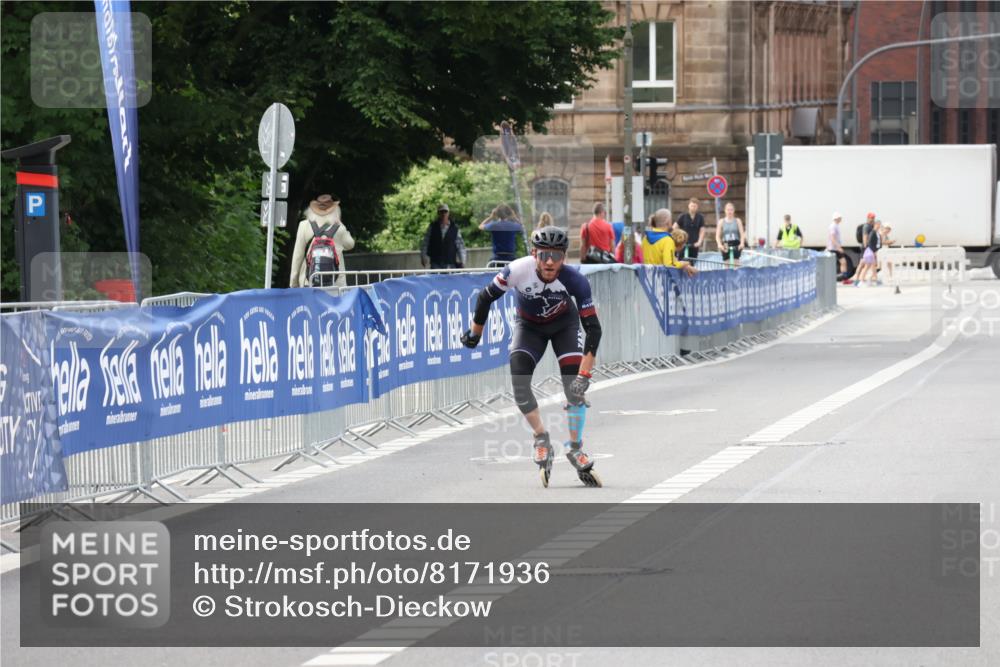 29.06.2025 - hella hamburg halbmarathon Strokosch-Dieckow http://msf.ph/oto/8171936 29.06.2025 09:11:37 Ziel 20433 meine-sportfotos.de