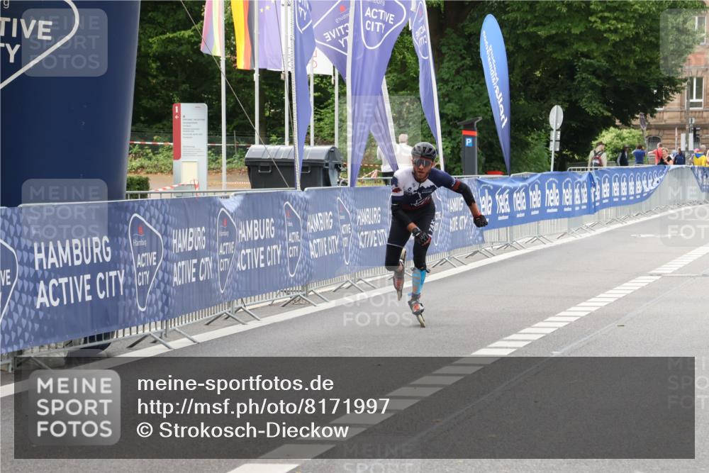 29.06.2025 - hella hamburg halbmarathon Strokosch-Dieckow http://msf.ph/oto/8171997 29.06.2025 09:11:40 Ziel 20433 meine-sportfotos.de