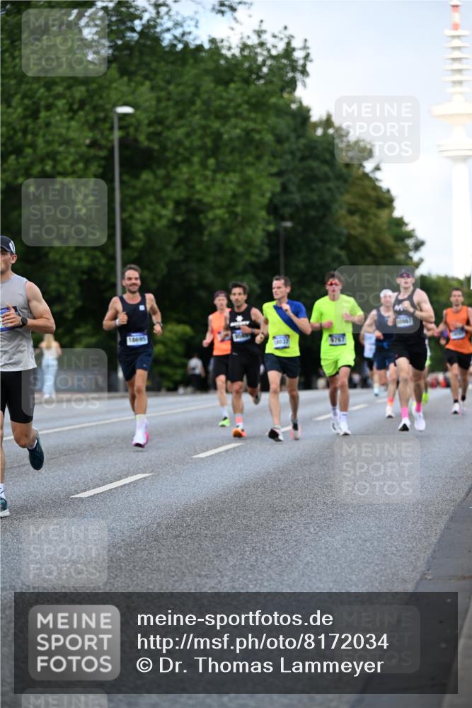 29.06.2025 - hella hamburg halbmarathon Dr. Thomas Lammeyer http://msf.ph/oto/8172034 29.06.2025 09:46:20 Kennedybrücke 1271, 4338, 7380, 9097, 9385, 9565, 9767, 10867 meine-sportfotos.de